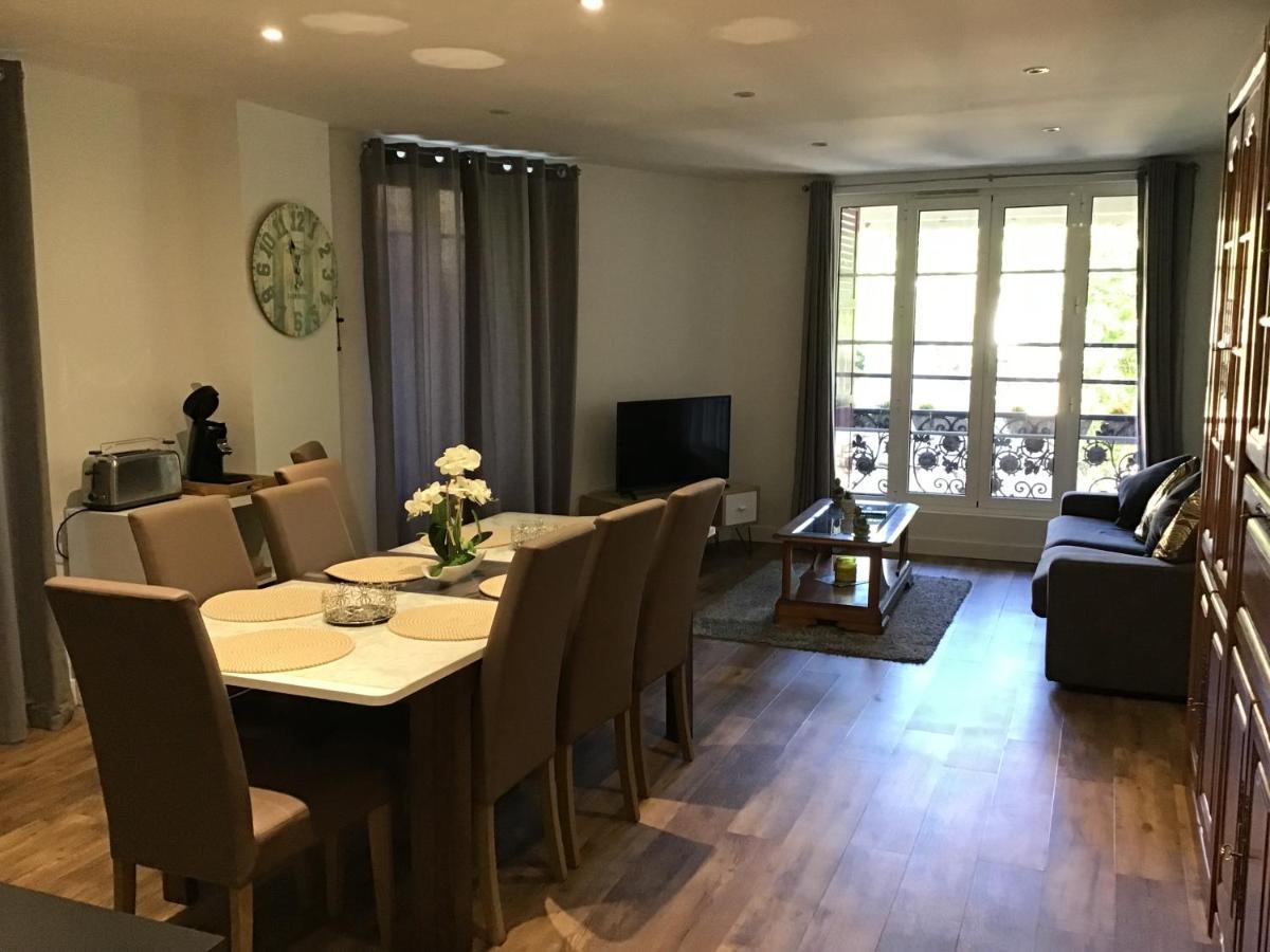Magnifique T4 Avec Terrasse A Saint-Nectaire - 8 Pers Leilighet Eksteriør bilde